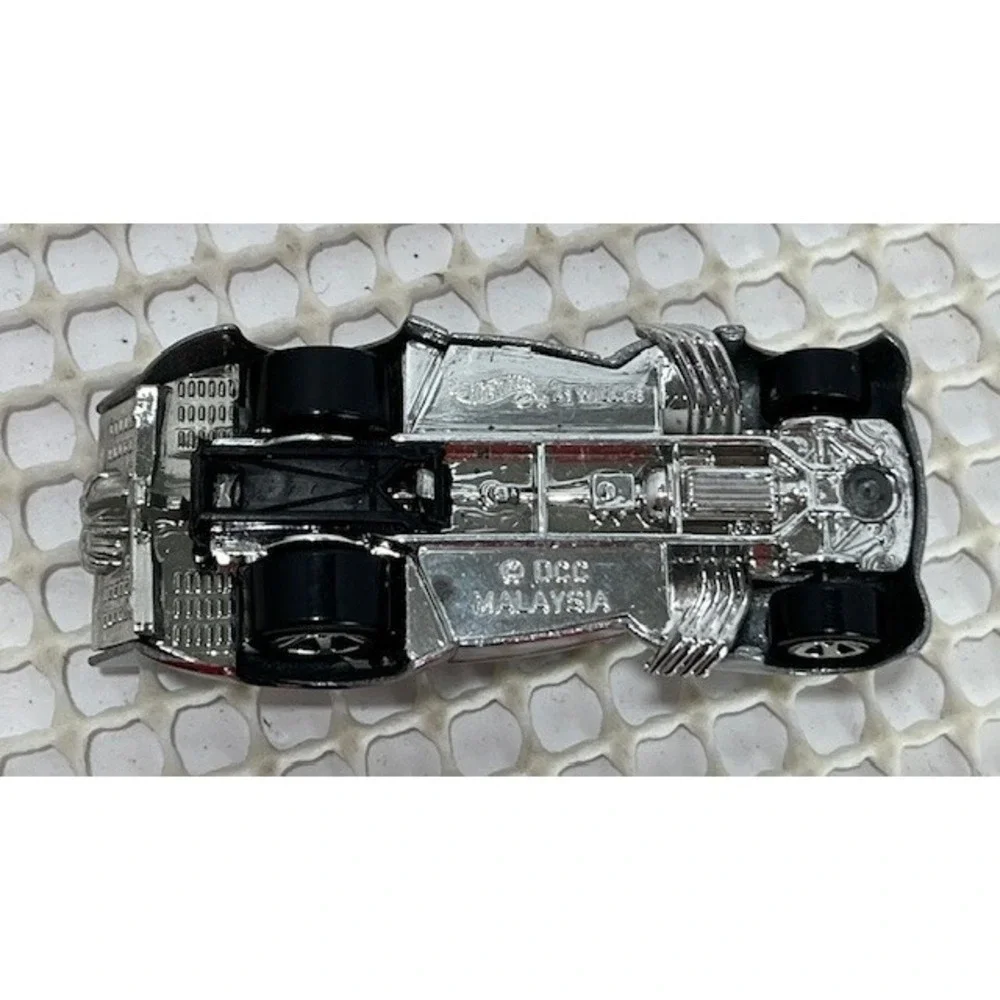 41 WILLYS COUPE 2001 Hot Wheels‎ Skin Deep Series Silver EUC